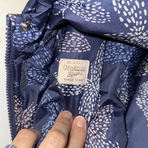 Oshkosh snow set Toddler 18M Purple W/butterflies on Parka Light Purple pants - Picture 3 of 14